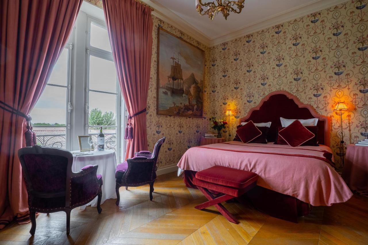 Chateau Pape Clement Pessac Bagian luar foto