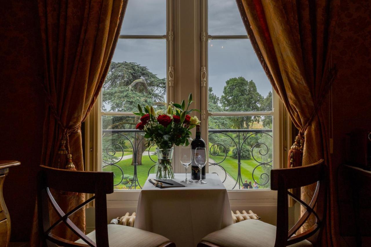 Chateau Pape Clement Pessac Bagian luar foto