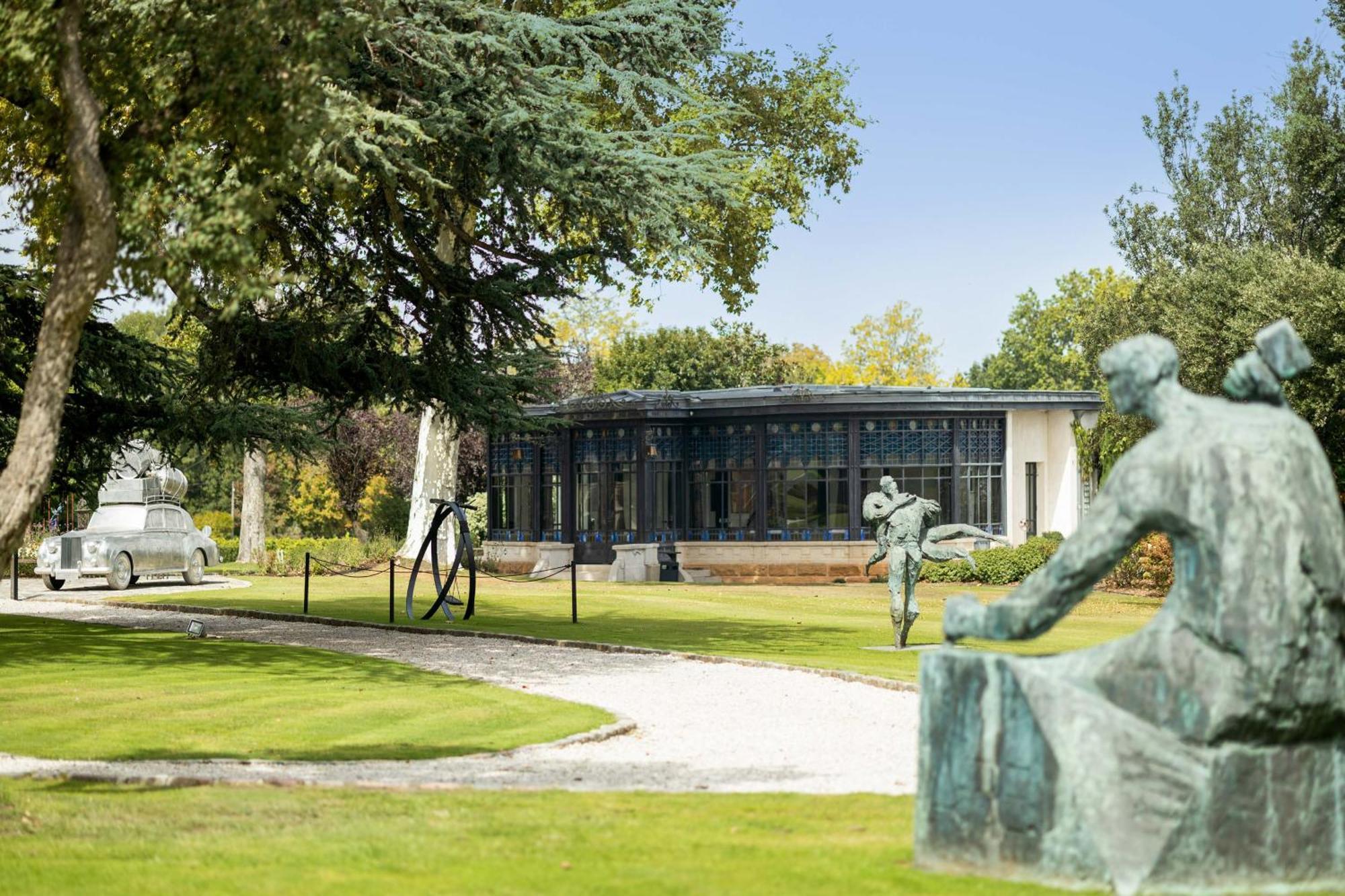 Chateau Pape Clement Pessac Bagian luar foto