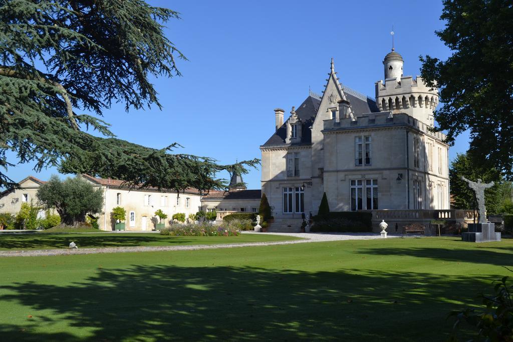 Chateau Pape Clement Pessac Bagian luar foto